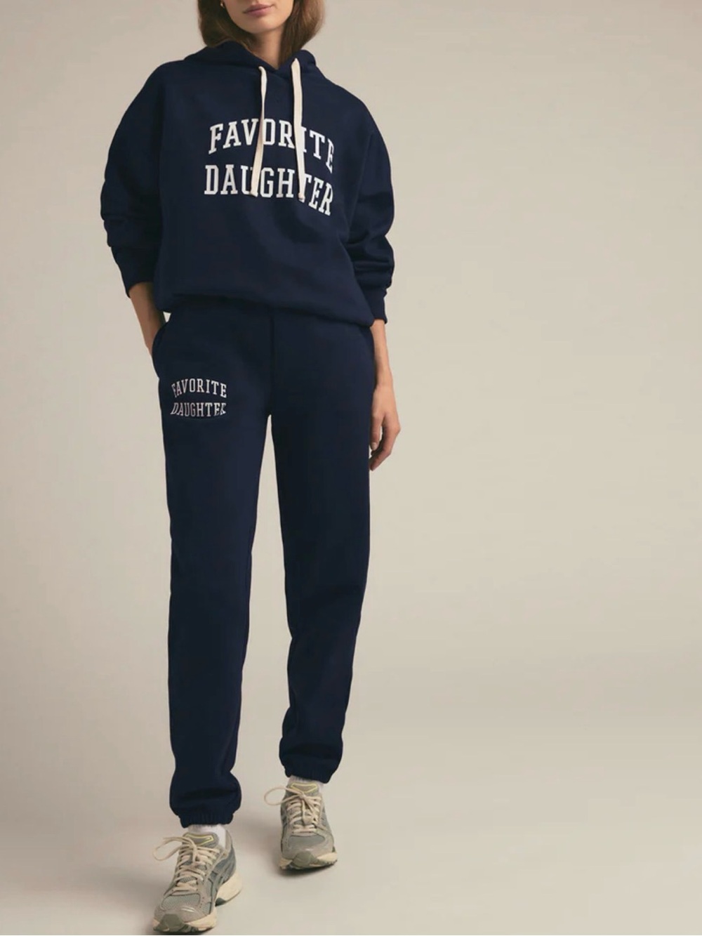 Favorite Daughter Black Sweatpants - Picture 6 of 7